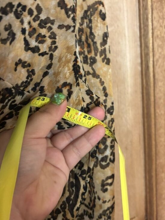 Chico's women’s Tan‎ and Black Paisley Blouse embellished size 3 - Picture 6 of 8